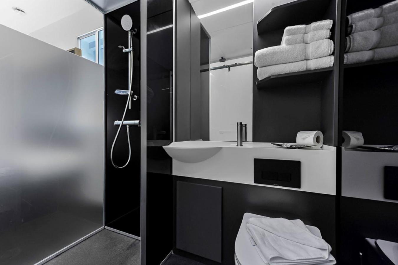 The Z Hotel Trafalgar London Bagian luar foto