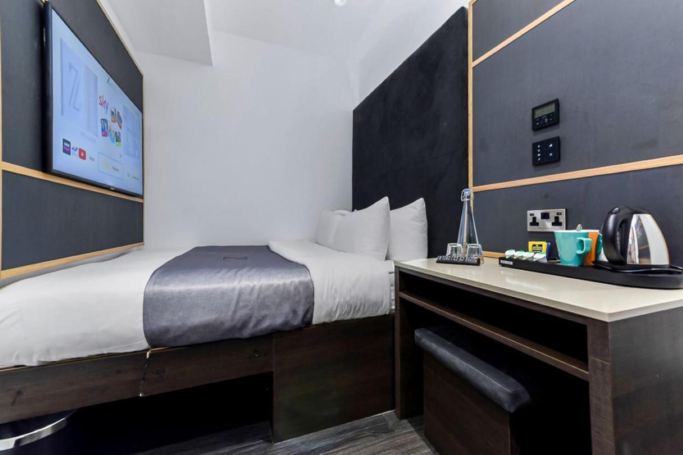 The Z Hotel Trafalgar London Bagian luar foto